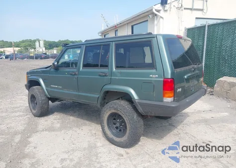 2000 Jeep Cherokee Sport from USA, damaged, VIN 1J4FF48S8YL242593